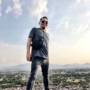 Meet your Posher, Rene